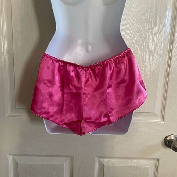 In Bloom Small Pajama Set Silky Pink Tank Top Shorts - Picture 5 of 8